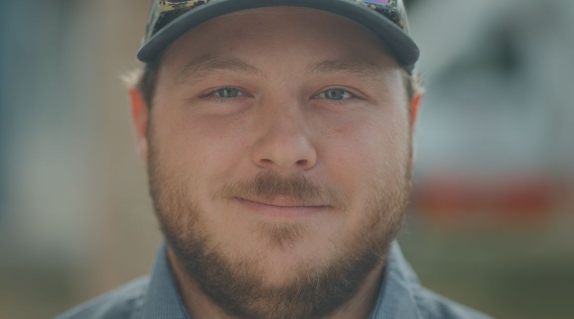 Field service business success story featuring satisfied customers